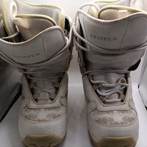 Kemper US 9 EU 41 snowboard boots womens size